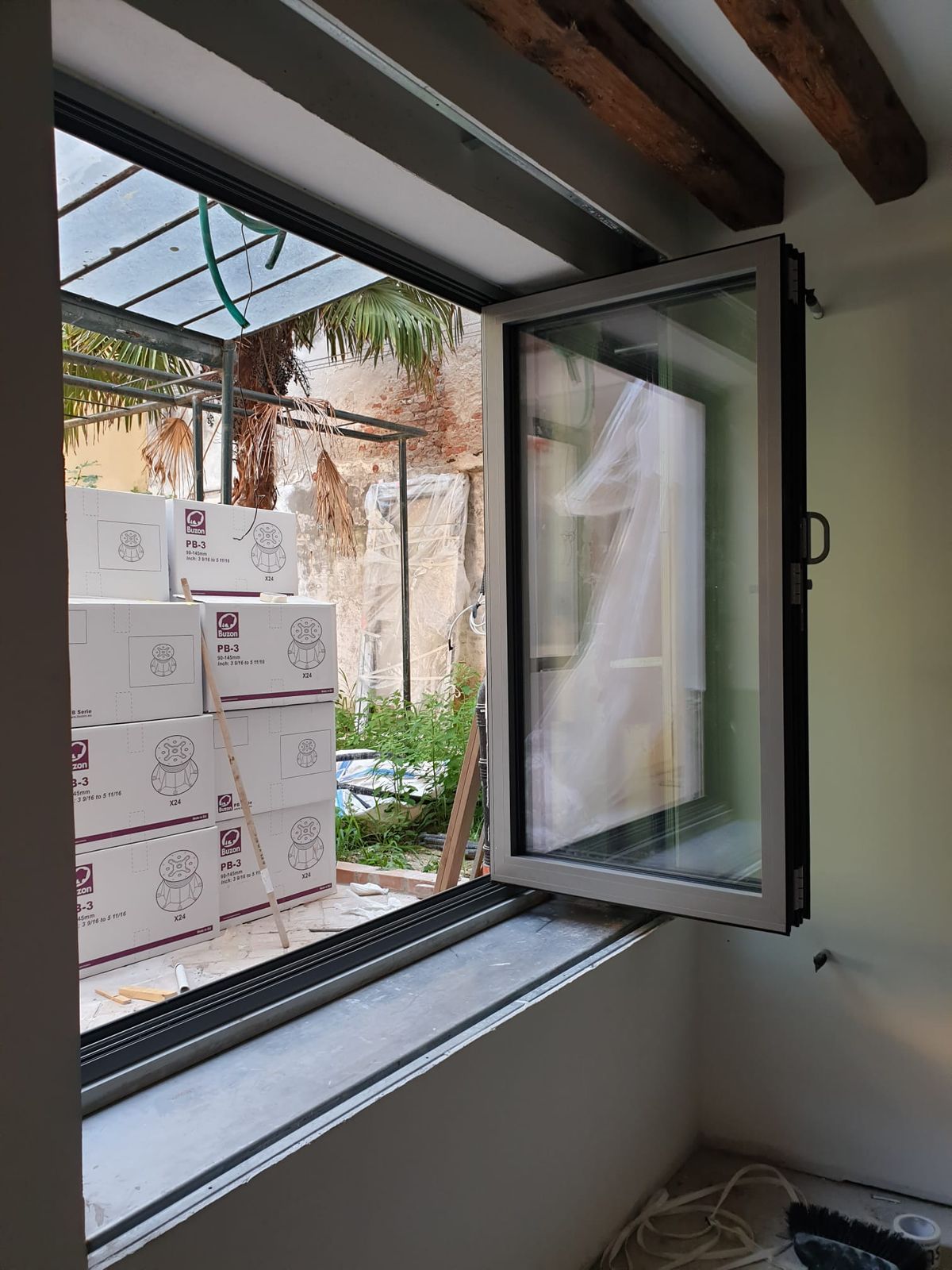 Lavoro PVC Finestra 47